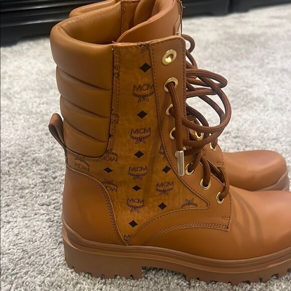 MCM Women's Brown Leather Boots - Picture 1 of 6